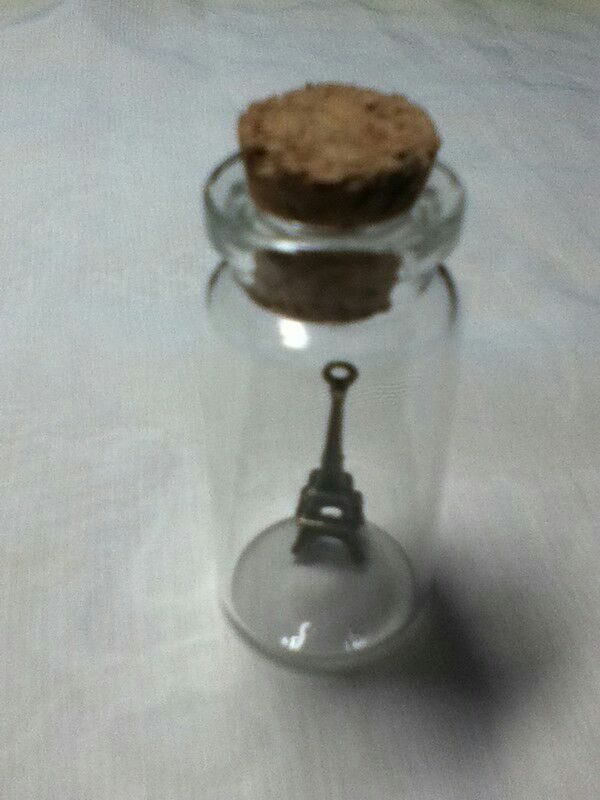 SUS304 Economy Automatikoa 220V 2kw 50 / 60HZ 5 litroko txapelaren prezio lehiakorreko flasoa etiketatzeko makina