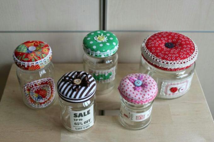 60-500 pcs / min abiadura handiko SUS304 Economy flasko biribil automatikoa flasketako etiketatzeko makina