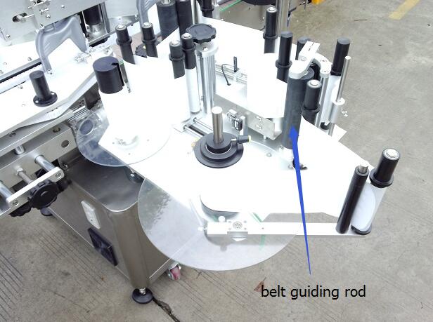 Objektuak hautemateko begi magiko automatiko bikoitzeko eranskailuen etiketatzeko makina disketarekin
