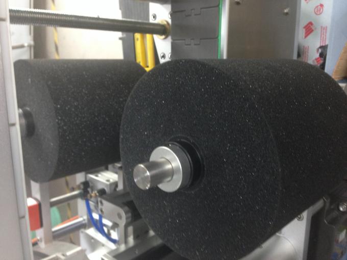 Zerbitzariko Motor Botilen Etiketatzeko Makina Botila Biribil / Lau / Karratuetarako