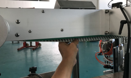 goiko prentsa mekanismoa goiko botilak botila etiketatzaile automatikoa CE ziurtagiriarekin