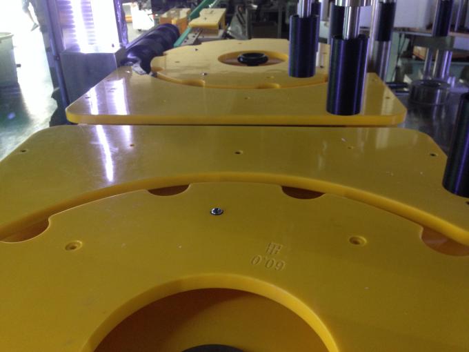 Ekoizpen handiko ardoa / garagardoa botilak etiketatzeko makina, botila biribileko etiketatzailea