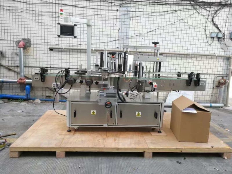 Txina Etiketa Aplikatzaile Automatizatua Detergentea Bodylotion Ile Girotzailea Etiketatzeko Makineria hornitzailea