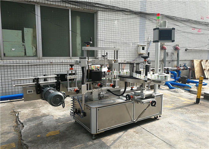 Etiketa itsaskorreko makina botila lauetarako, Etiketa Aplikatzailea Makina Botiletarako