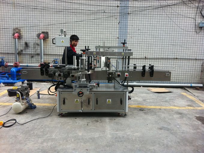 Botila biribilak itsasteko makina automatiko osoa, maskotentzako botilak aurrealdean eta atzealdean